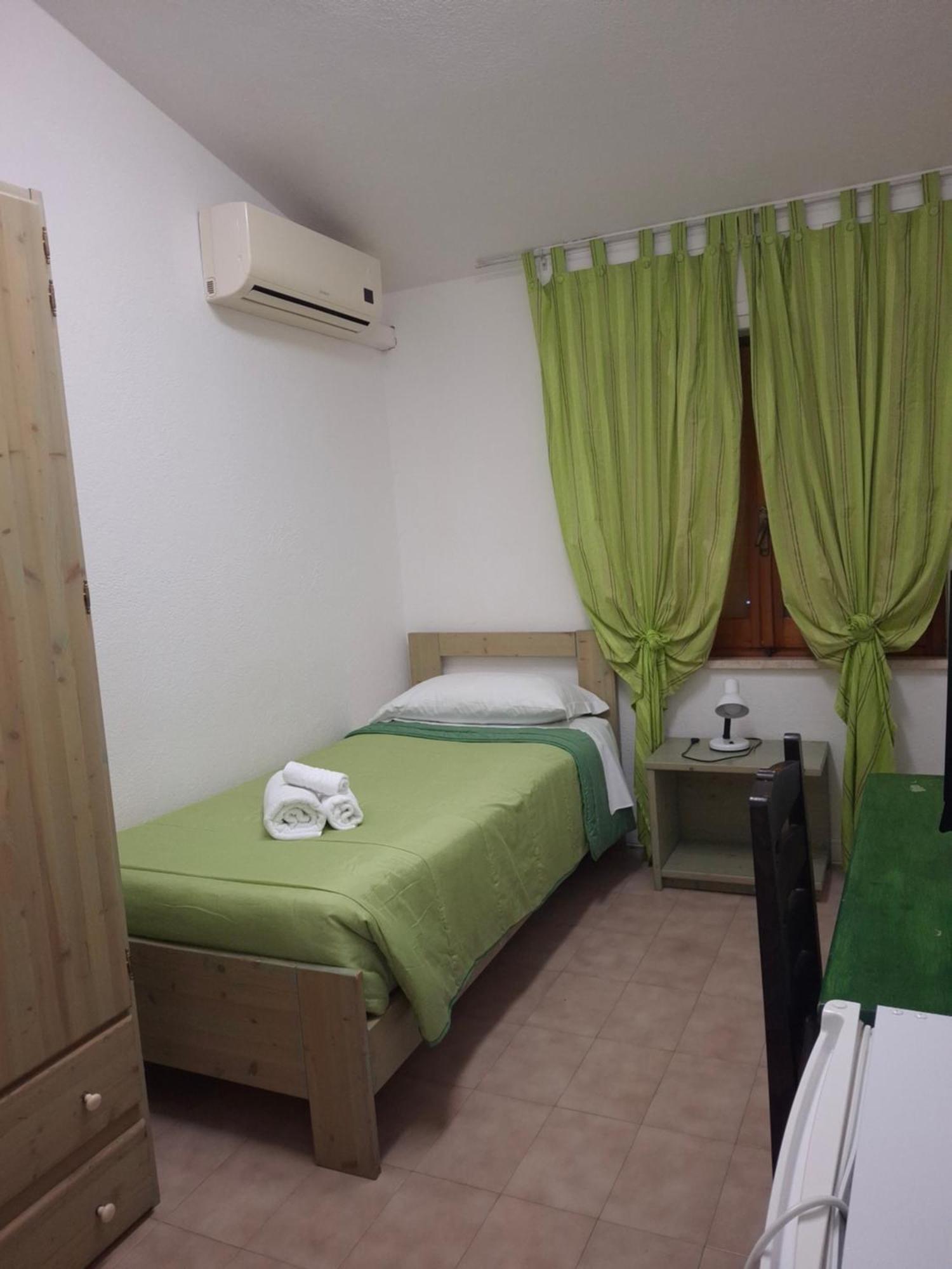 Hotel Soleo Куарту-Сант'Элена Экстерьер фото